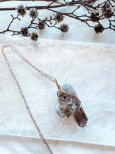 Load image into Gallery viewer, Smoky Quartz point on 20 Inch Rose Gold chain
